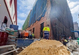 Febrero aporta un primer respiro al mercado laboral gaditano con una caída del paro de 767 personas