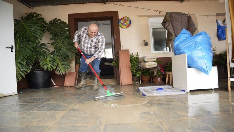 Vecinos de Torremelgarejo viven con «terror» la tromba de agua del lunes: «Esto es como Valencia, otra DANA»