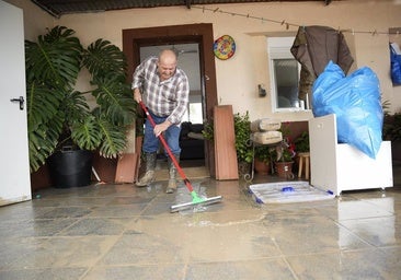 Vecinos de Torremelgarejo viven con «terror» la tromba de agua del lunes: «Esto es como Valencia, otra DANA»