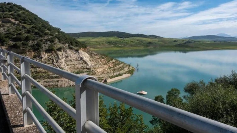 La provincia de Cádiz, cerca de duplicar su agua embalsada en un año