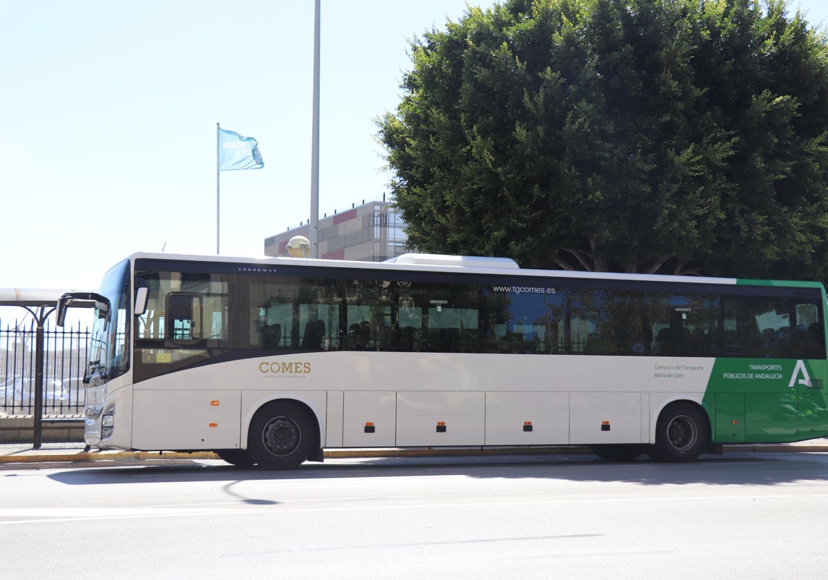 Aumento de servicios de autobuses entre Chiclana y Cádiz.