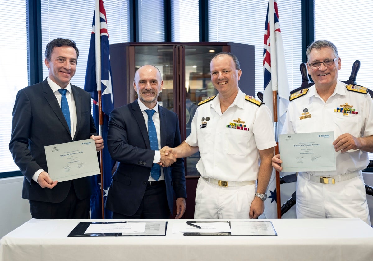 Firma del contrato entre Navantia y Australia en Sidney