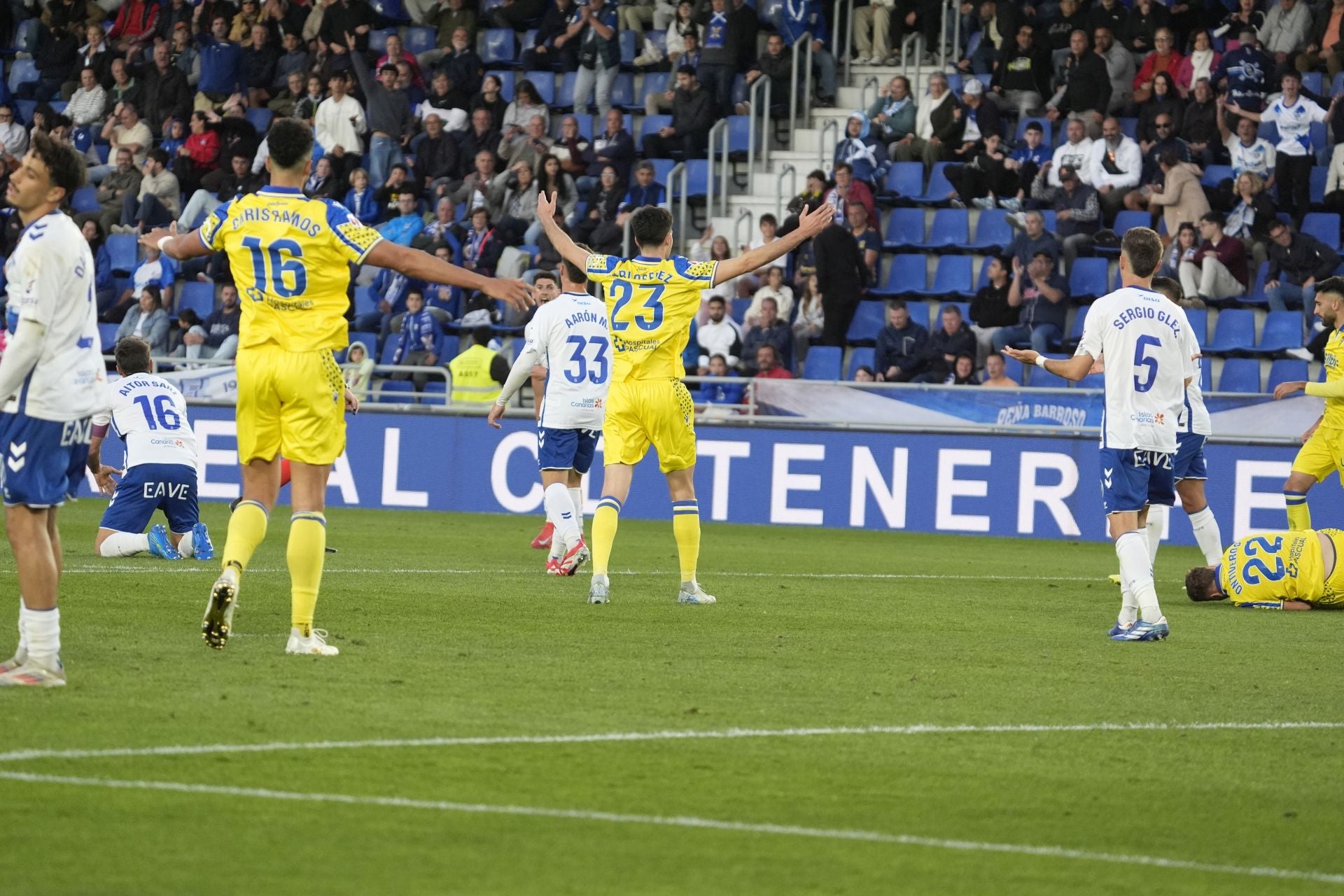 Fotos: El partido Tenerife-Cádiz, en imágenes