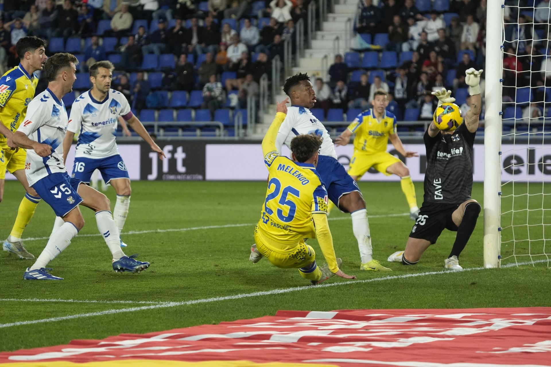 Fotos: El partido Tenerife-Cádiz, en imágenes