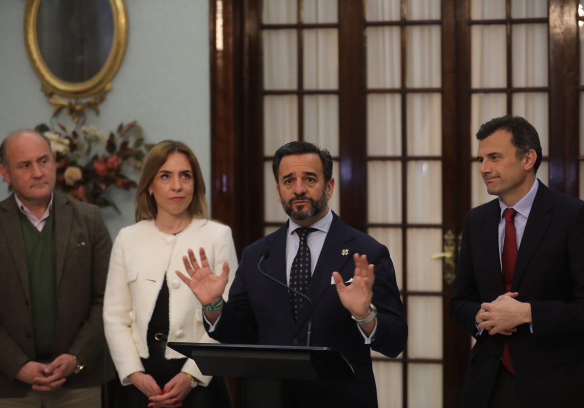 Juancho Ortiz, Almudena Martínez, Manuel Alejandro y Bruno García.