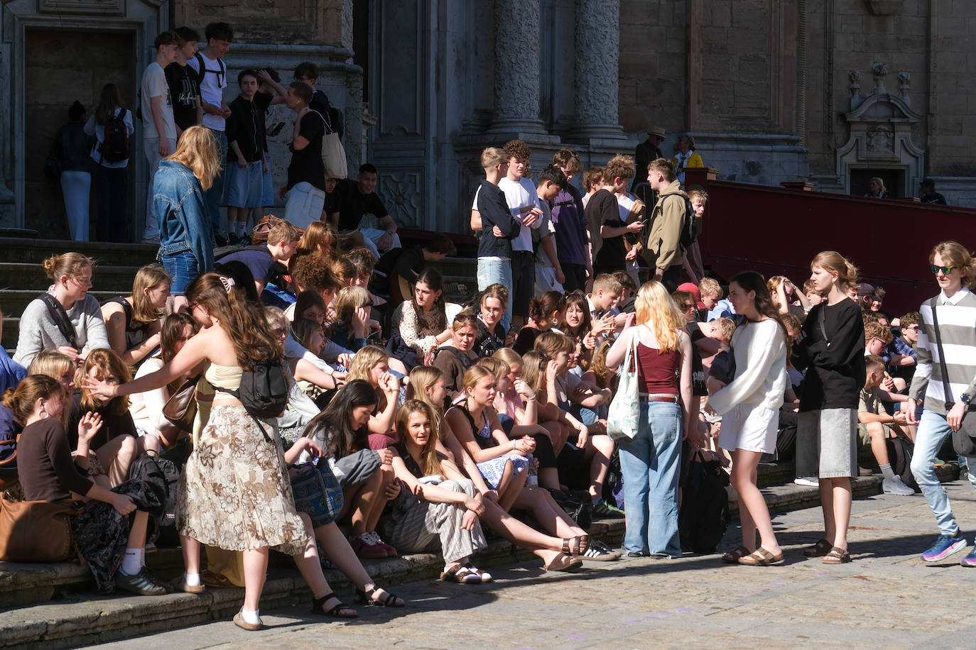 Fotos: Desembarco de turistas en Cádiz con 12.000 cruceristas