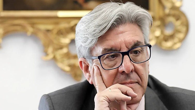 José Adolfo Baturone critica a Montero por el caso Dani Alves: «Nos llevamos las manos a la cabeza por poner en duda el principio de presunción de inocencia»