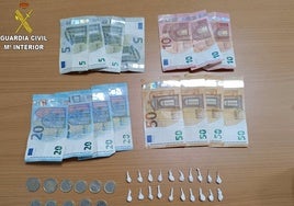 Un hombre de 45 años detenido en Puerto Serrano por tráfico de drogas y resistencia a la autoridad