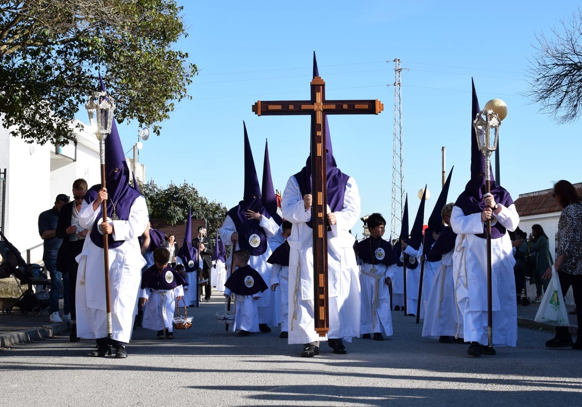 La Paz de Cuartillos, primera cofradía en echarse a las calles en la comunidad autónoma