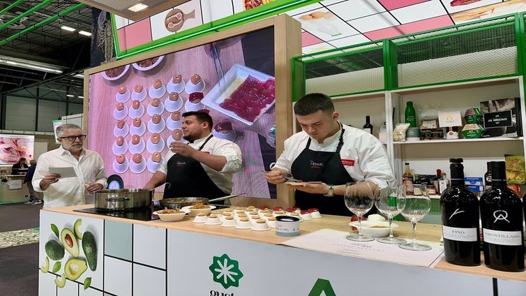 La Diputación de Cádiz exhibe su rica despensa de productos en el Salón Gourmet de Madrid de la mano de 33 empresas