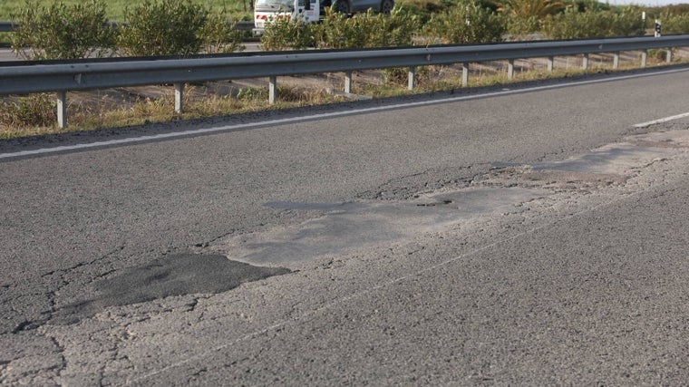 Estado que presenta la A-48 entre Chiclana y Vejer