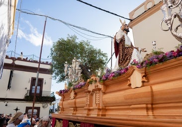 El Huerto a su paso por la calle San Cayetano