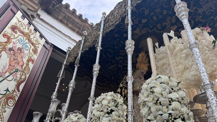 Madrugá Santa de silencio, entrega a Jesús Nazareno y amor a la Esperanza