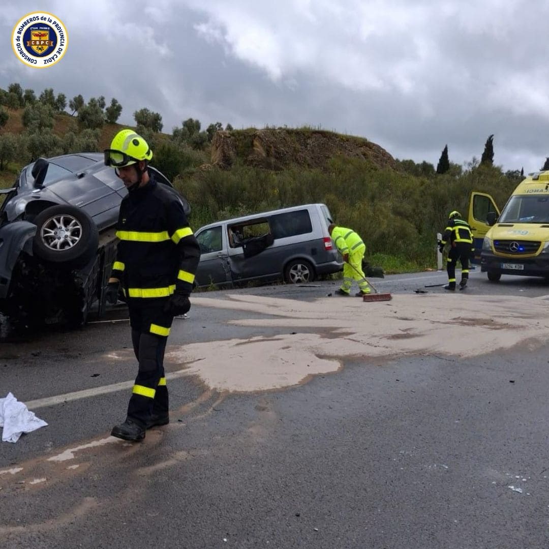 Las imágenes del accidente mortal en Olvera
