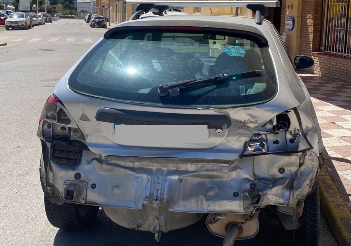 Vehículo inmovilizado en Los Barrios por la Policía Local