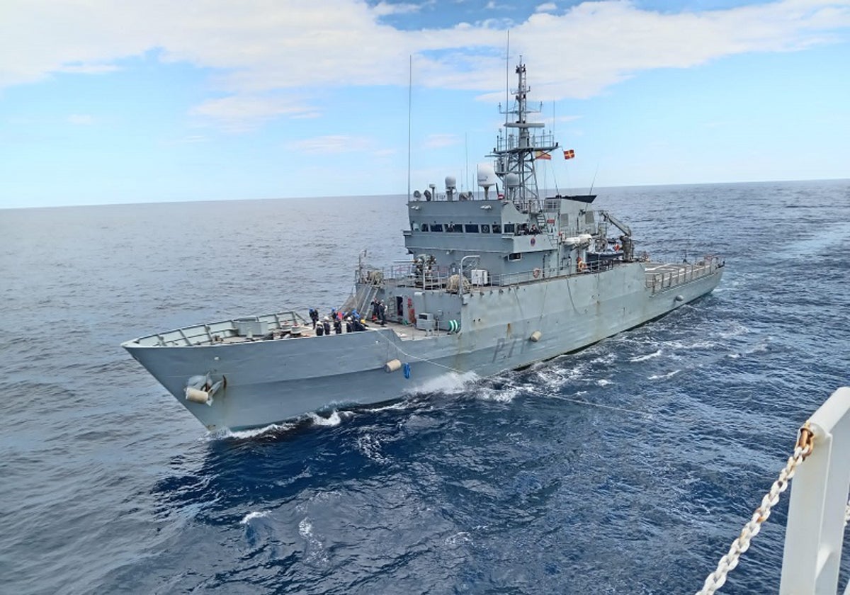 La Armada refuerza la vigilancia en el Estrecho con el Patrullero de Altura ´Serviola´