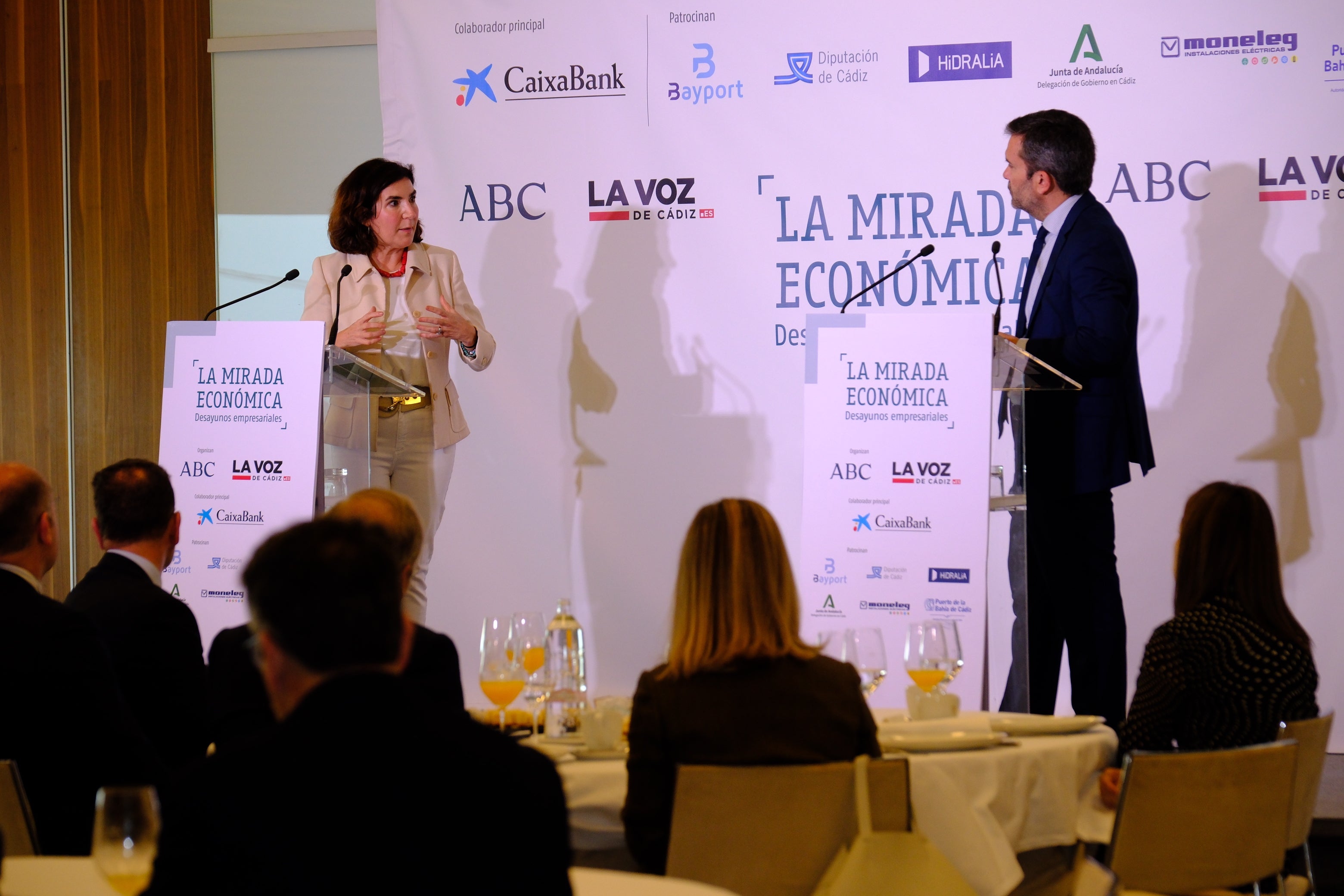 La consejera de Empleo, Rocío Blanco, en La Mirada Económica de ABC y LA VOZ de Cádiz