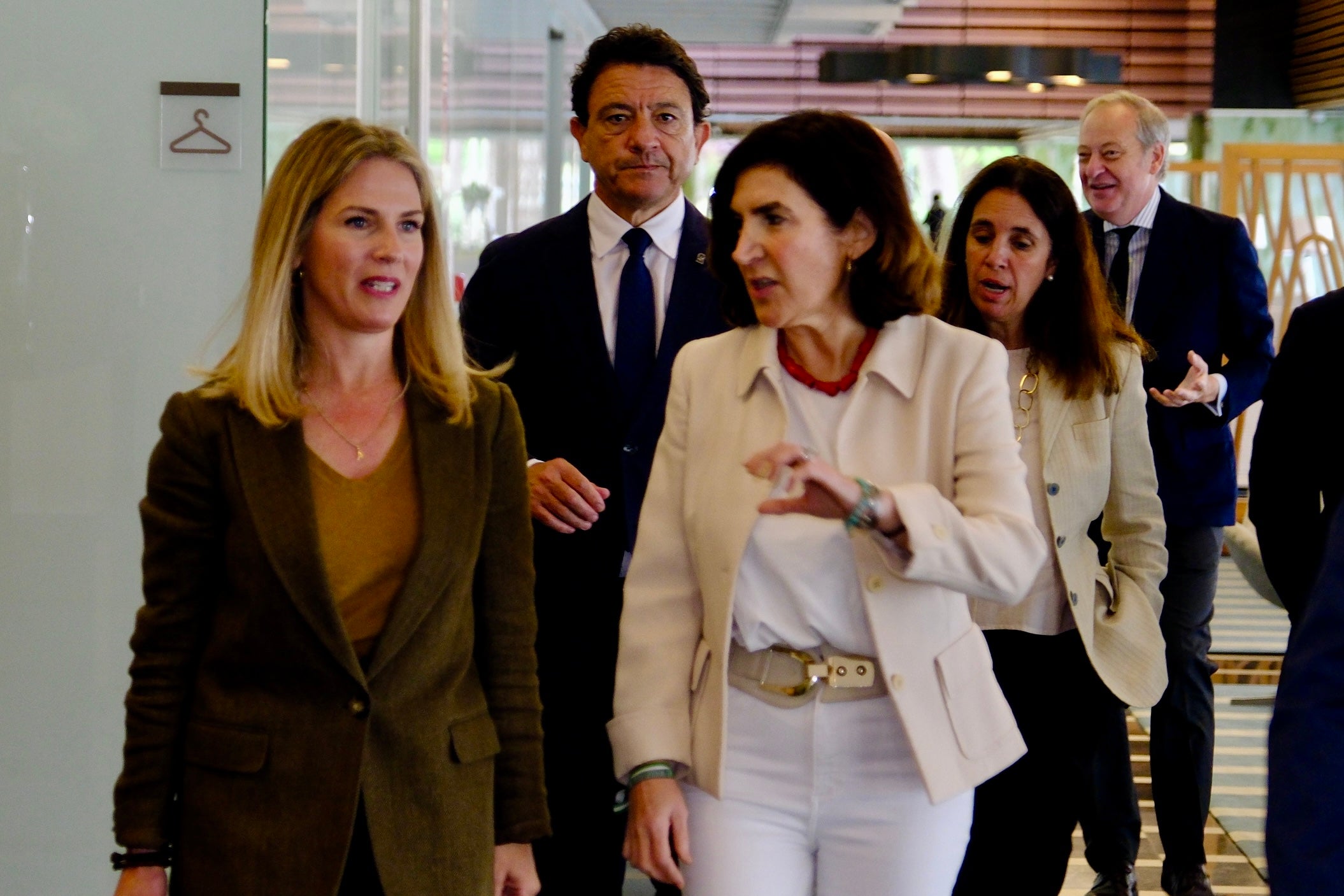 Fotos: Ambiente en La Mirada Económica de ABC y LA VOZ con Rocío Blanco