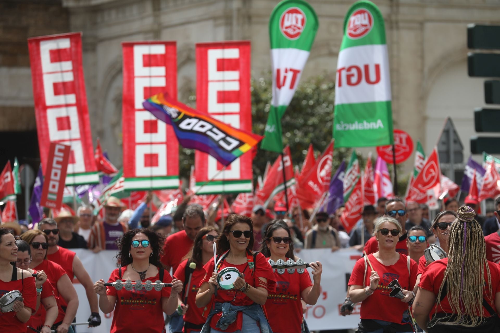Fotos: Así han sido las dos manifestaciones del Primero de Mayo en Cádiz
