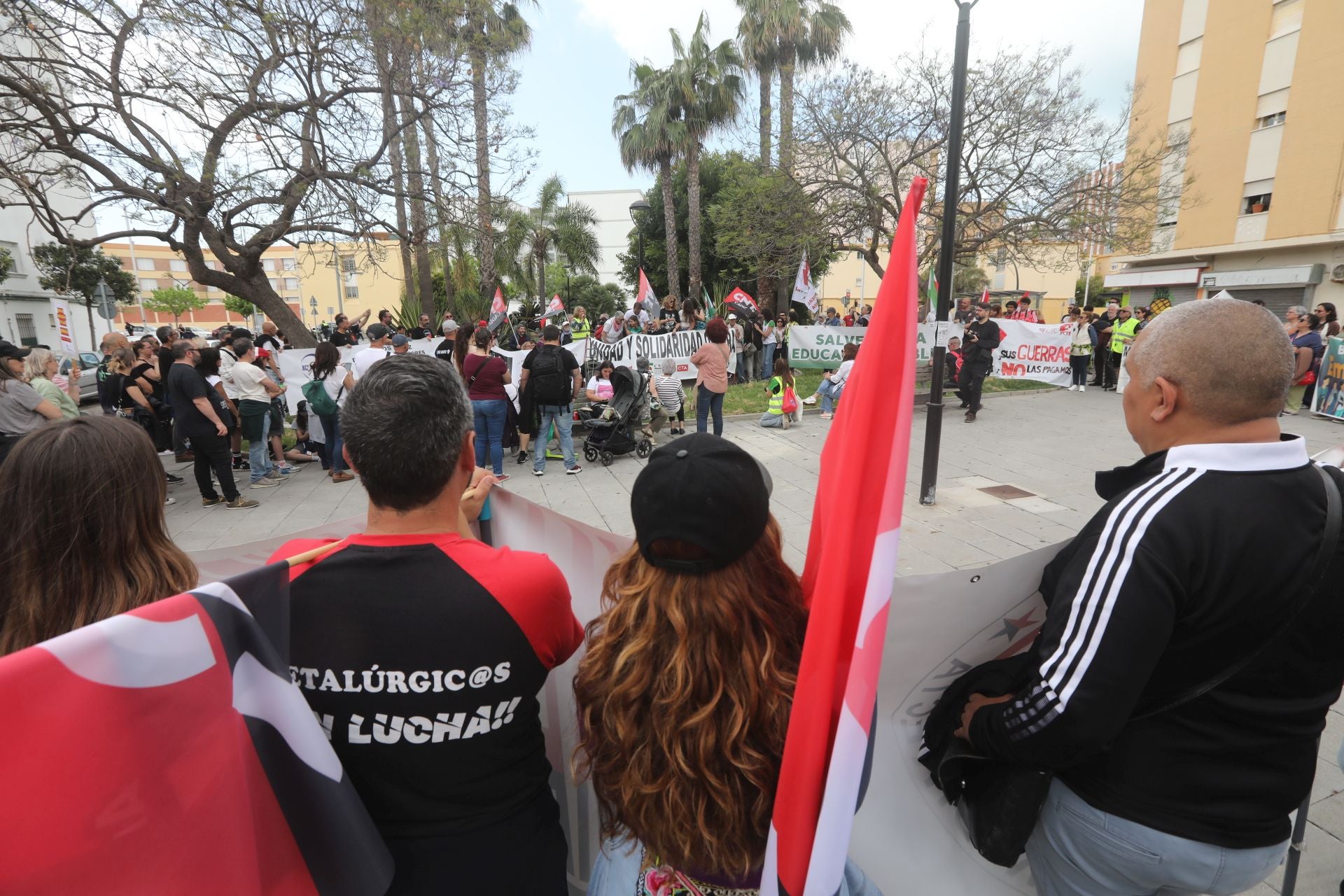 Fotos: Así han sido las dos manifestaciones del Primero de Mayo en Cádiz