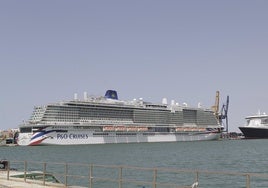 Cádiz estrena el mes de mayo con la llegada de más de 3.000 cruceristas en sus dos primeros días