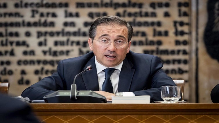 Albares dice que hay «avances sustantivos» para el acuerdo sobre Gibraltar y PP pide que aclare escollos