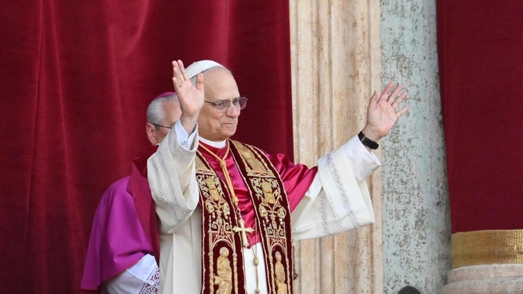 Monseñor Zornoza: «Queremos ofrecerle nuestra obediencia y nuestro respeto»