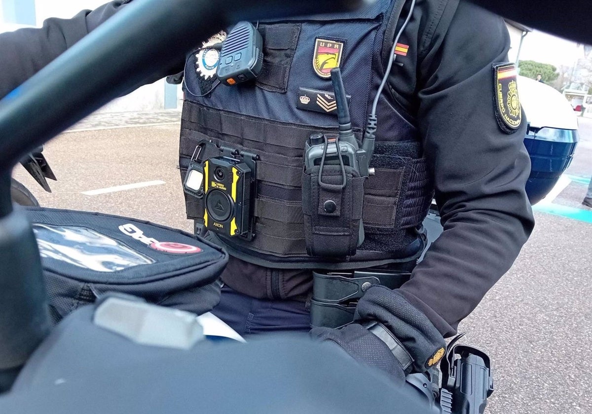 Pillado en El Puerto tras robar herramientas valoradas en 4.000 euros del interior de un camión