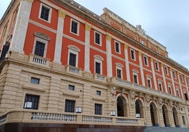 Piden 16 años de cárcel para el acusado del robo de 7,8 millones del Ayuntamiento de San Fernando