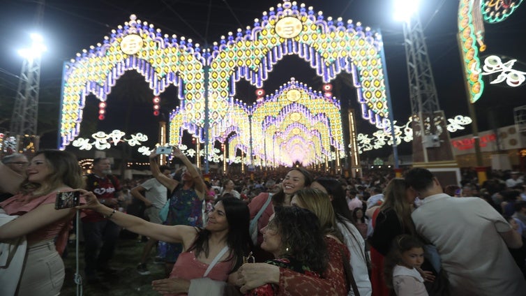Jerez enciende la Feria del Caballo 2025, dedicada al Pueblo Gitano en su 600 aniversario
