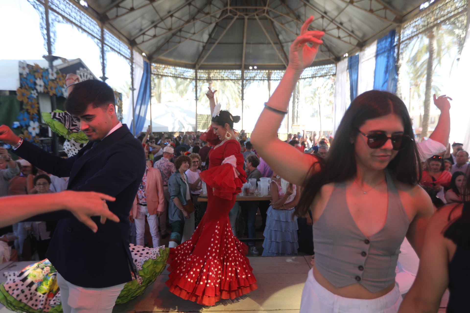 Jerez disfruta de su lunes de Feria