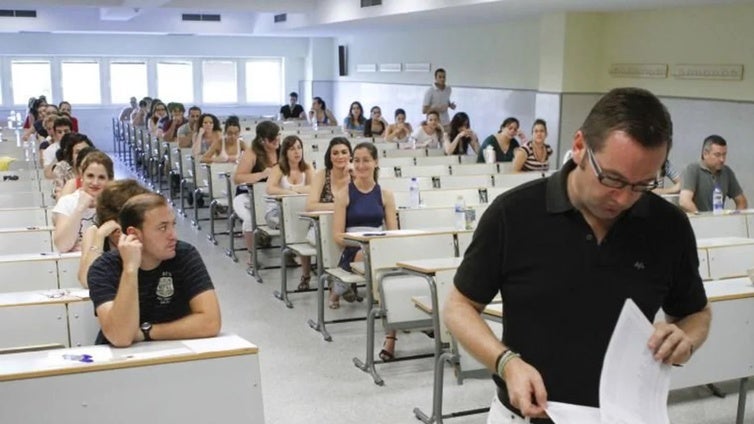 Más de 5.300 aspirantes se presentan en Cádiz a las oposiciones docentes que arrancan el 21 de junio
