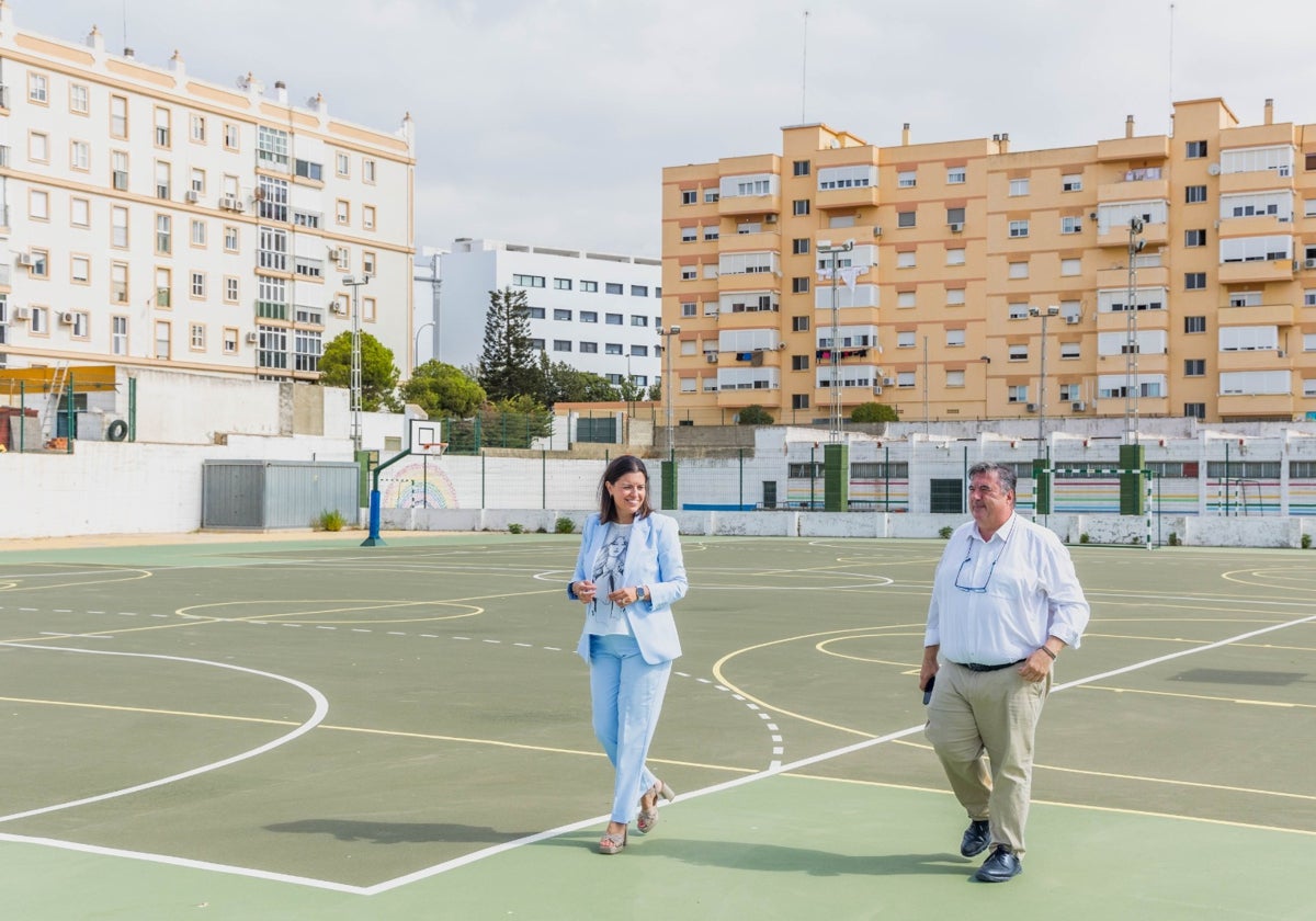Cerca de medio millón de euros para nuevas pistas deportivas en colegios de San Fernando