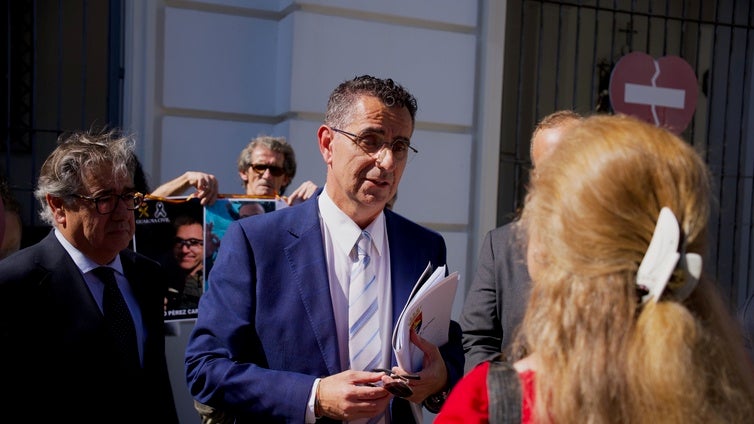 Barbate se hace escuchar en Europa: «No somos la periferia de Europa, somos el centro geográfico de dos continentes»