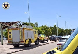 Un trabajador resulta herido tras caer desde el techo de una nave en El Puerto
