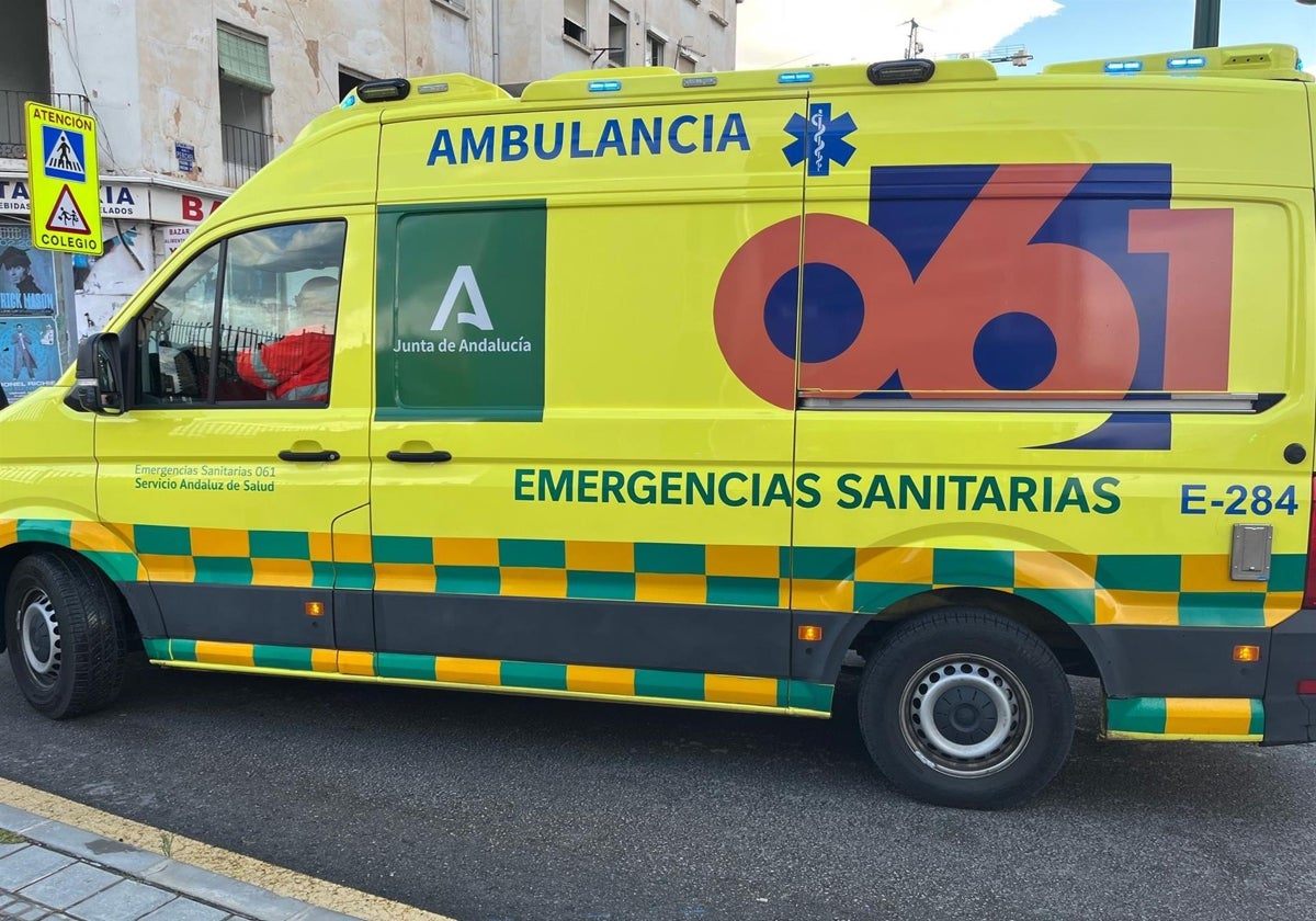 «Salvaje agresión» a un médico del 061 durante una intervención en Algeciras