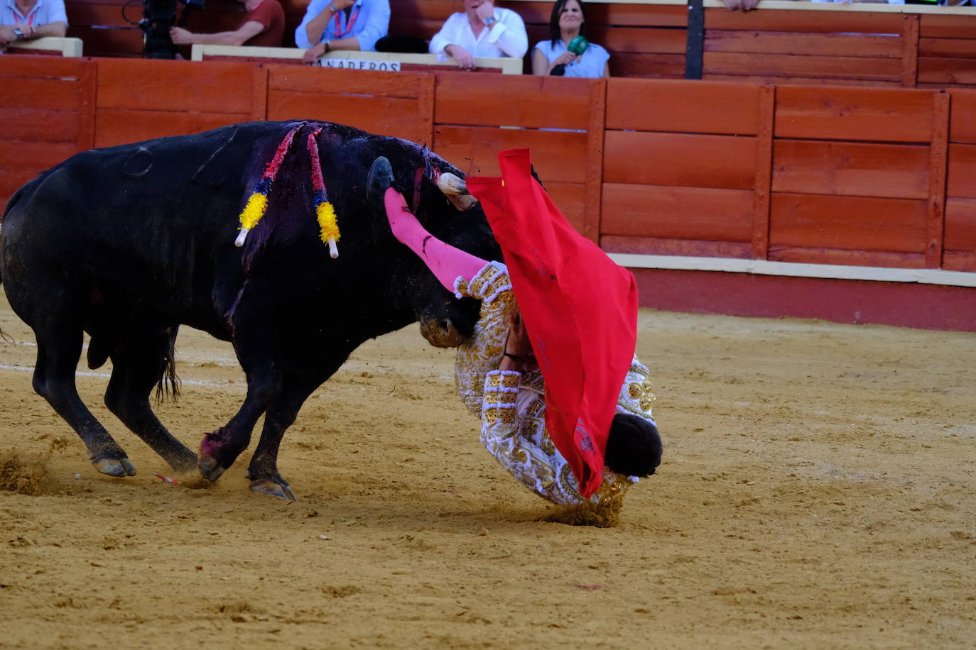 Toros: Perera, Talavante y El Melli en Sanlúcar