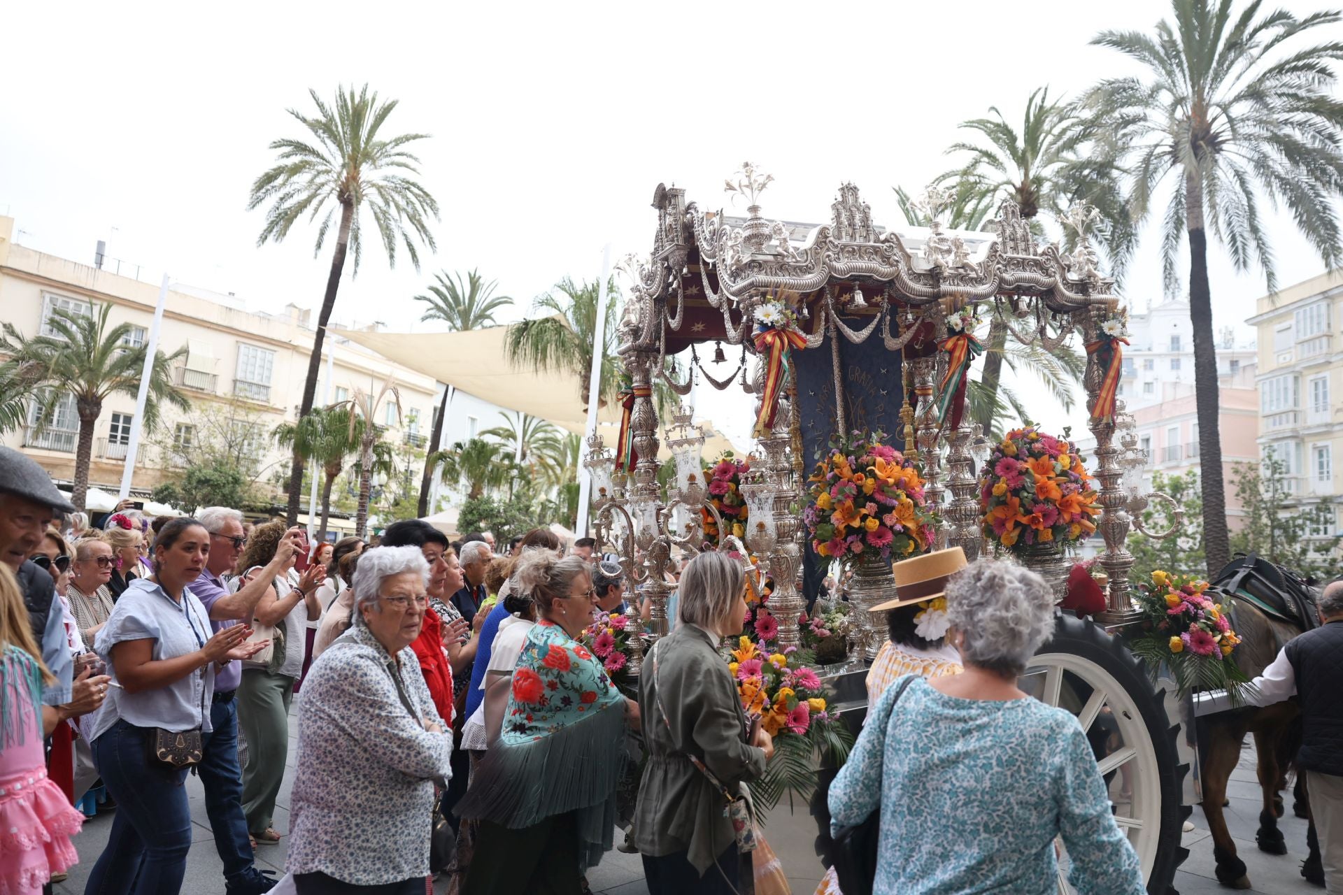 Fotos: La hermandad del Rocío de Cádiz, camino de la aldea