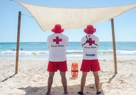 La prevención, clave en las playas de Cádiz: «El mejor rescate es el que no se produce»