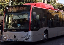 Jerez aumentará la subvención del transporte hasta el 30% para compensar el recorte del gobierno