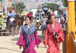 Chiclana consolida su feria de día: Sábado redondo y lleno de homenajes