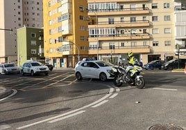 Las autoescuelas inician en Cádiz la huelga prevista por la falta de examinadores