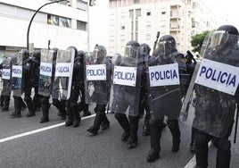 Adelante Andalucía critica el envío de policía en lugar de mediación en la huelga del metal de Cádiz