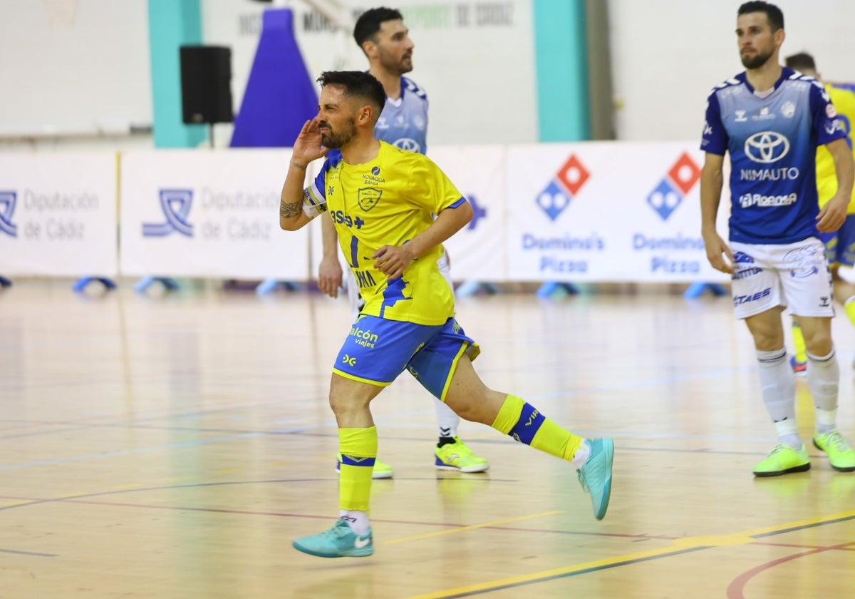 Jesulito, en un partido del Virgili