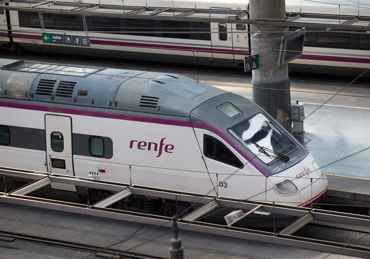 ¿Se plantea el Gobierno un aumento de trenes entre Cádiz y Madrid?: «En función de la demanda» y «en determinados periodos»