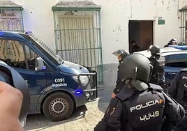 Regresa la tensión al Metal: cinco detenidos en Puerto Real y enfrentamientos en El Trocadero