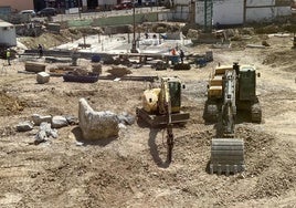 Llevan al Parlamento la denuncia sobre una posible destrucción de restos arqueológicos en Tarifa