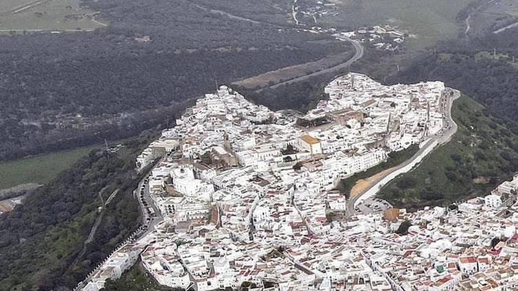 Vecinos de una pedanía de Vejer se quedan sin agua para consumo humano