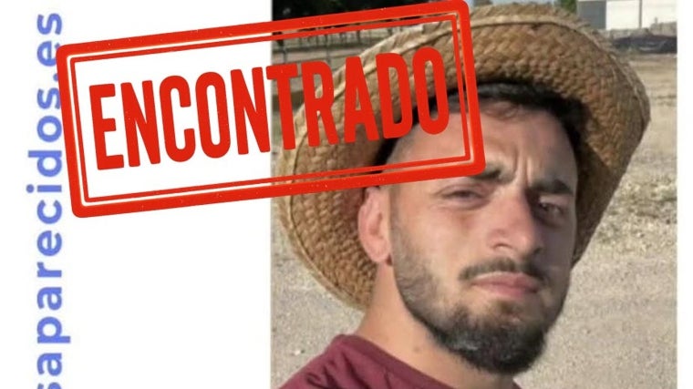 Buscan a un hombre desaparecido en aguas de Cádiz el 29 de junio: el joven con el que volcó en una embarcación fue hallado con vida