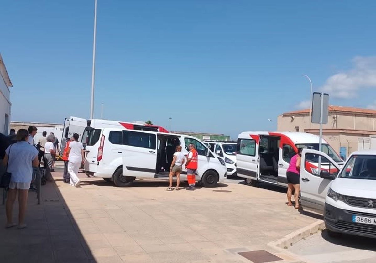 Regresan al geriátrico los mayores desalojados por el incendio de Facinas